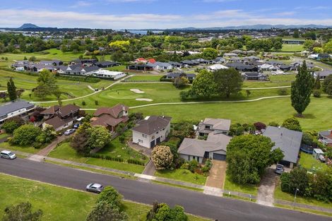 Photo of property in 62 Links View Drive, Omokoroa, 3114