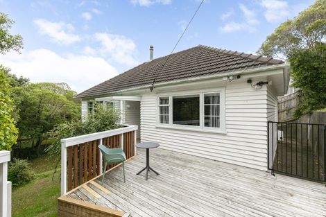 Photo of property in 13 Aplin Terrace, Ngaio, Wellington, 6035