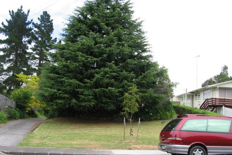Photo of property in 30 Lauderdale Road, Birkdale, Auckland, 0626
