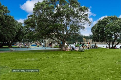 Photo of property in 1 Phillipa Place, Browns Bay, Auckland, 0630