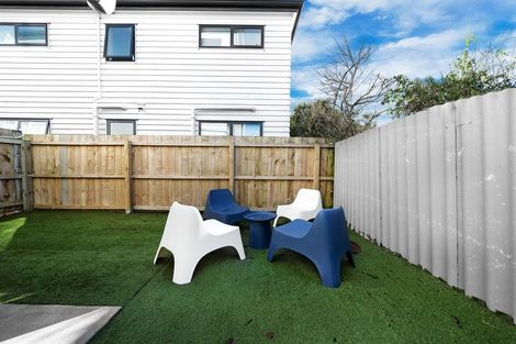 Photo of property in 3/45 Dale Crescent, Pakuranga, Auckland, 2010