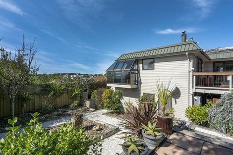 Photo of property in 2/12 Patmos Place, Mount Pleasant, Christchurch, 8081