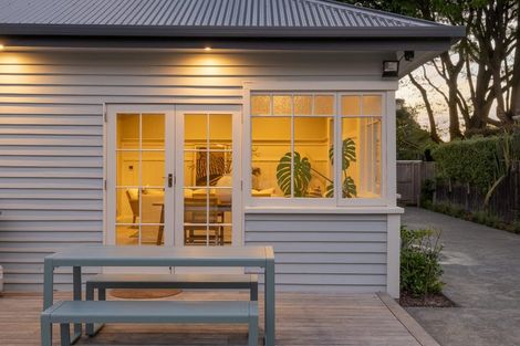 Photo of property in 74 Severn Street, St Albans, Christchurch, 8014