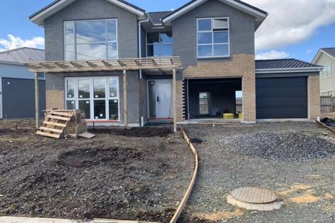 Photo of property in 28 Aeronautic Road, Takanini, 2112