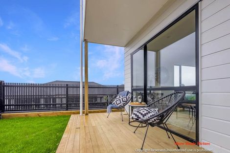 Photo of property in 20 Balthazar Road, Kumeu, 0810