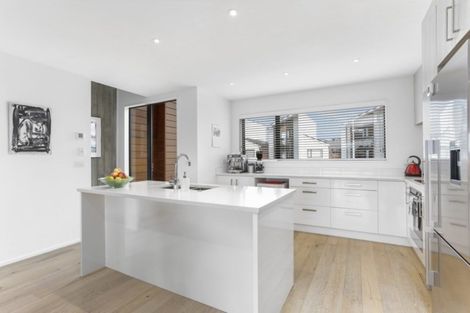 Photo of property in 78 Hobsonville Point Road, Hobsonville, Auckland, 0616