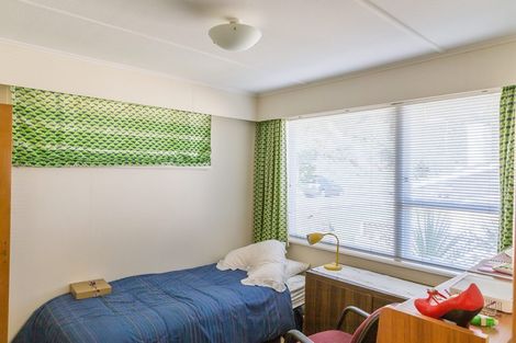 Photo of property in 36 Witham Street, Island Bay, Wellington, 6023