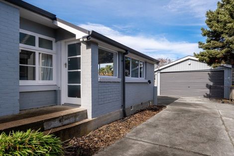 Photo of property in 63 Northcote Road, Northcote, Christchurch, 8052