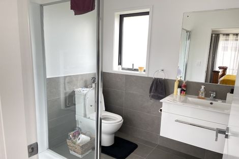 Photo of property in 12 Tawhiti Road, Pukekohe, 2120