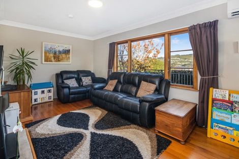 Photo of property in 34 Chesterton Street, Johnsonville, Wellington, 6037
