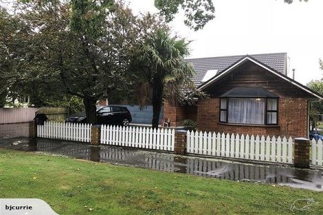 Photo of property in 32 Langston Avenue, Palmerston North, 4414