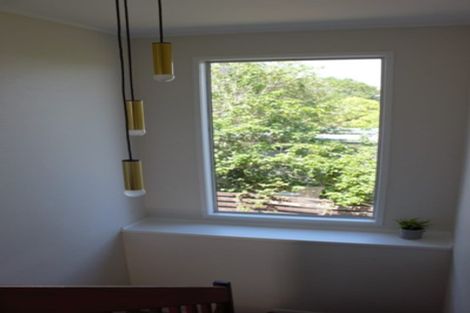 Photo of property in 2/230 Glamorgan Drive, Northcross, Auckland, 0630