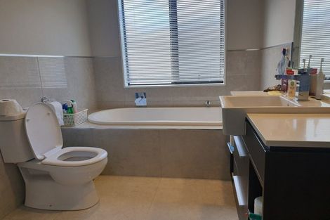 Photo of property in 47 Mackay Drive, Greenhithe, Auckland, 0632