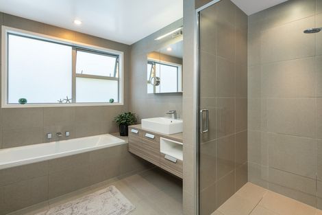 Photo of property in 6 Orakei Place, Welcome Bay, Tauranga, 3112