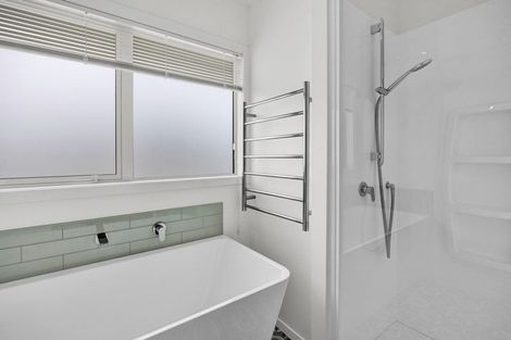 Photo of property in 4 Maralyn Place, Bell Block, New Plymouth, 4312