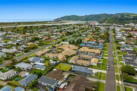 Photo of property in 60 Pohutu Street, Whakatane, 3120