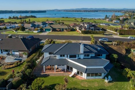 Photo of property in 108 Hamurana Road, Omokoroa, 3114