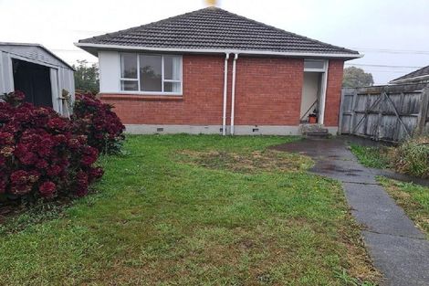 Photo of property in 27 Holland Crescent, Bulls, 4818