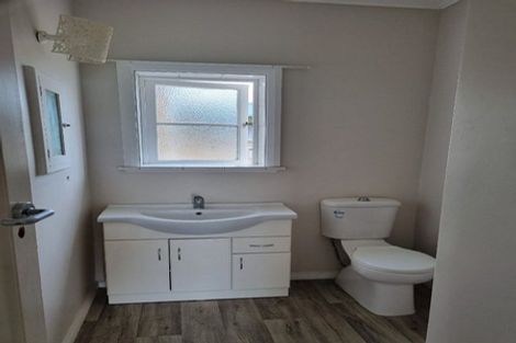 Photo of property in 39 Jackson Street, College Estate, Whanganui, 4500