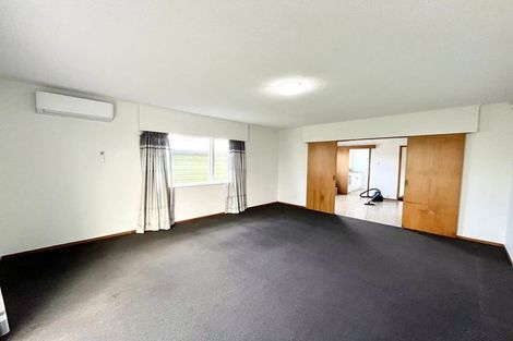 Photo of property in 7 Sequoia Place, Sunnynook, Auckland, 0620
