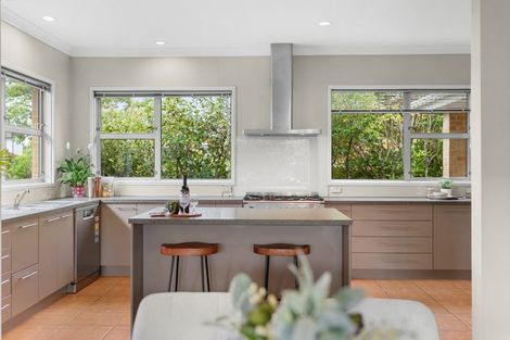 Photo of property in 10 Highfield Place, Avonhead, Christchurch, 8042