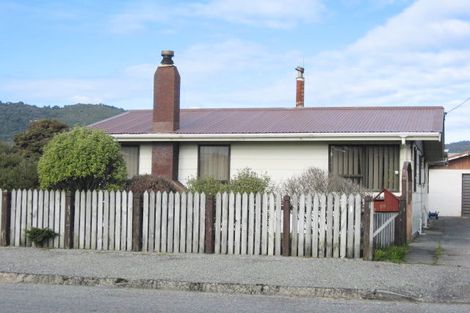 Photo of property in 105 Reid Street, Blaketown, Greymouth, 7805