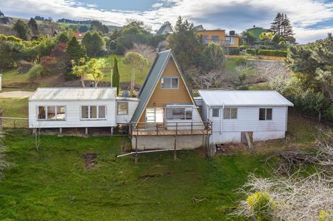 Photo of property in 15 Bank Road, Warrington, Waikouaiti, 9471