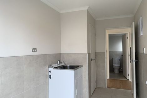 Photo of property in 16 Tarapiroe Avenue, Takanini, 2112