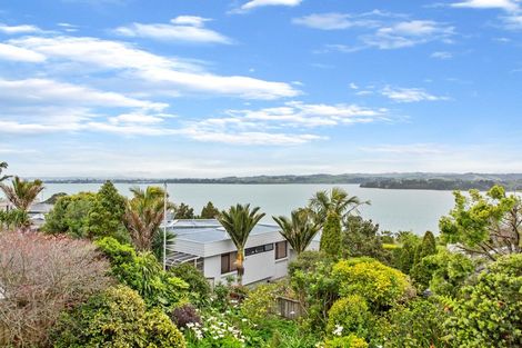 Photo of property in 1/26 Callender Place, Shelly Park, Auckland, 2014