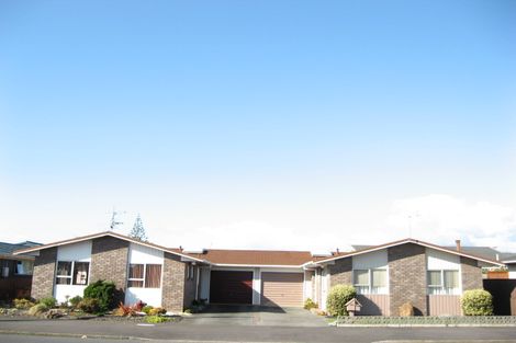 Photo of property in 27 Beach Street, Fitzroy, New Plymouth, 4312