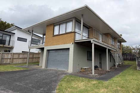 Photo of property in 1/75a West Coast Road, Glen Eden, Auckland, 0602