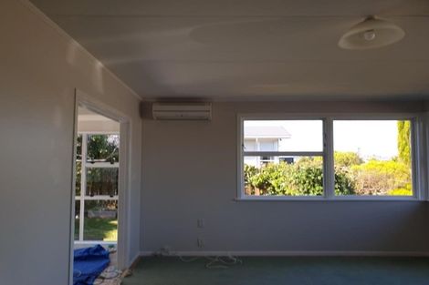 Photo of property in 118 Ironside Road, Johnsonville, Wellington, 6037