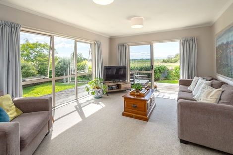 Photo of property in 345 Waihakeke Road, Waihakeke, Carterton, 5792