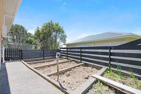 Photo of property in 21 Trebann Street, Paparangi, Wellington, 6037