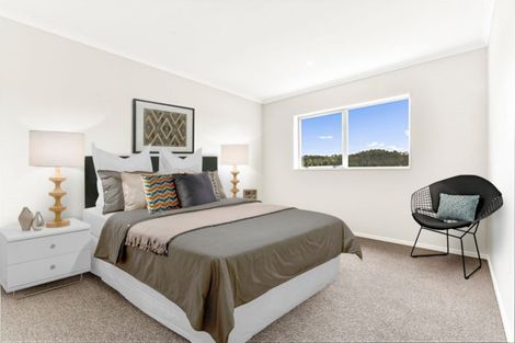 Photo of property in 48 William Wallbank Crescent, Swanson, Auckland, 0614