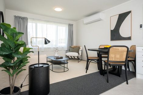 Photo of property in 21 Holyrood Street, Taradale, Napier, 4112