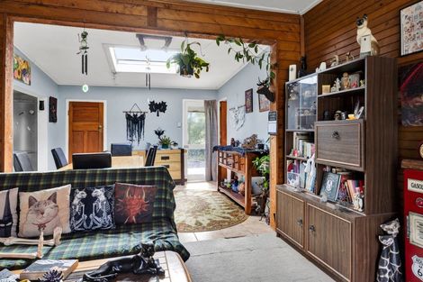 Photo of property in 65 Wallscourt Place, Normanby, Hawera, 4614