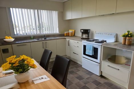 Photo of property in 1/60 Great South Road, Papakura, 2110