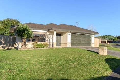 Photo of property in 20 Caragh Place, East Tamaki, Auckland, 2016