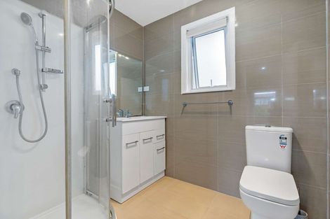 Photo of property in 73 Kenderdine Road, Papatoetoe, Auckland, 2025