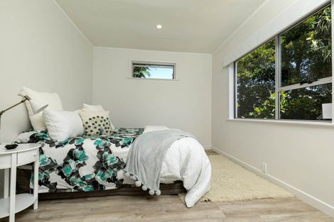 Photo of property in 826 Beach Road, Browns Bay, Auckland, 0630