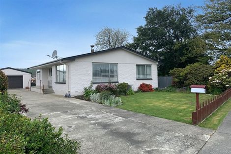 Photo of property in 10 Moa Place, Gore, 9710