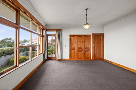 Photo of property in 108 Thompson Road, Bluff Hill, Napier, 4110
