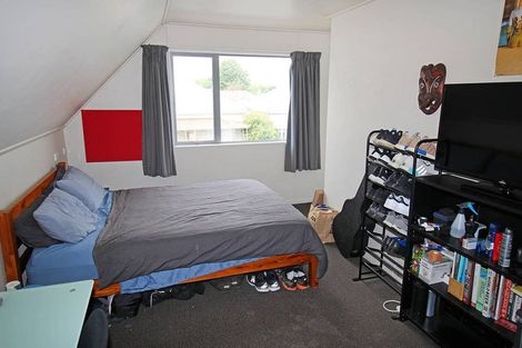 Photo of property in 24 Hyde Street, North Dunedin, Dunedin, 9016