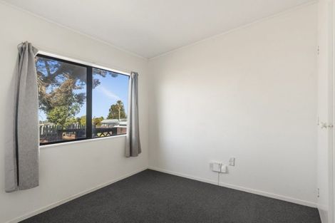 Photo of property in 1/20 Hatherley Place, Clendon Park, Auckland, 2103