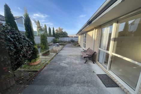 Photo of property in 19 Somerville Crescent, Aidanfield, Christchurch, 8025