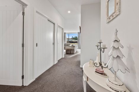 Photo of property in 6 Weaver Close, Alexandra, 9320