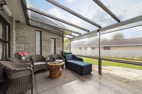 Photo of property in 10 Kerwood Place, Gore, 9710