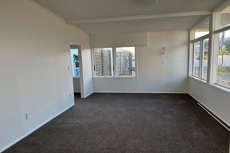 Photo of property in 9 Harbour Park Terrace, Khandallah, Wellington, 6035