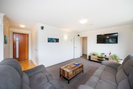 Photo of property in 3 Palm Avenue, Hokowhitu, Palmerston North, 4410